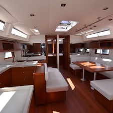 Beneteau Oceanis 51.1