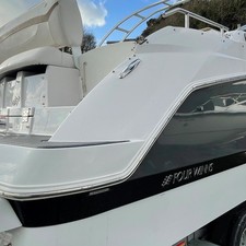 Four Winns 255 Vista