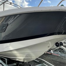 Four Winns 255 Vista