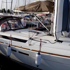 Sun Odyssey 439