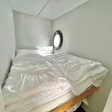 La MareApartboot