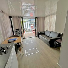 La MareApartboot