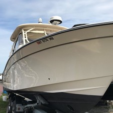 Grady-White Freedom 335