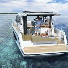 Sealine C335