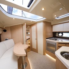 Focus Power 36 Hard Top