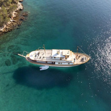 Feadship Gallant Lady