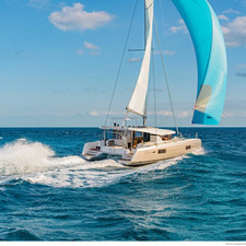 Lagoon 42 - 4 + 1 cab.