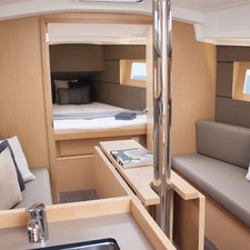 OCEANIS 35