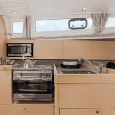 OCEANIS 35