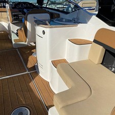 Sea Ray 270 SLX