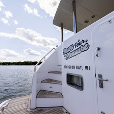 Outer reef yachts lrc cockpit motor yacht