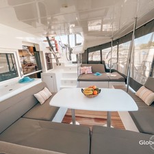 Lagoon 450 SporTop
