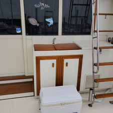 Viking Convertible Sport Fisherman