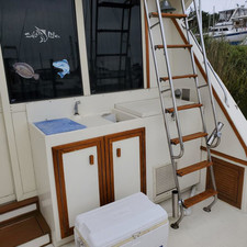 Viking Convertible Sport Fisherman