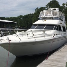 Sea Ray 550 Sedan Bridge