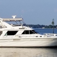 Sea Ray 550 Sedan Bridge