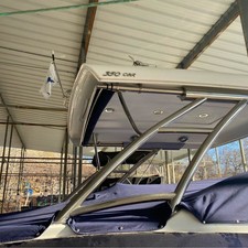 Formula 350 Crossover Bowrider