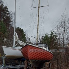 Парусная яхта J17