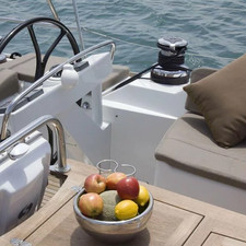 Jeanneau 57