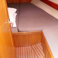 BAVARIA 40