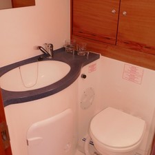 BAVARIA 40