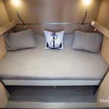 Fountaine Pajot MY 44