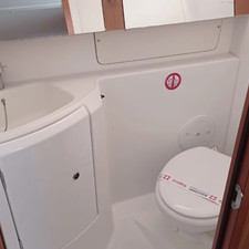 Beneteau Oceanis 37