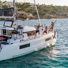 Lagoon 40 - 4 + 2 cab