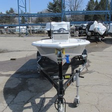 Sea Ray pro 208 bay