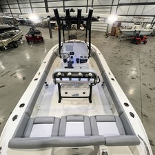 Nauticstar 2302 legacy