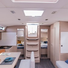 Dufour 470