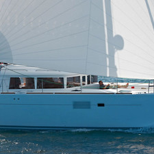 Lagoon 450 Fly