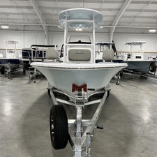 Sportsman Masters 227 Bay Boat