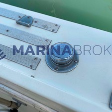 Chris-Craft Commander 44