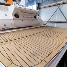 Sea Ray 350 Sundancer