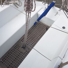 Hunter Channel 32 (sold)