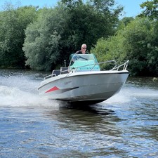 Quicksilver Activ 535 Open