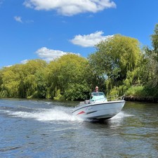 Quicksilver Activ 535 Open