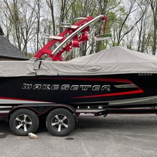 Malibu Wakesetter 24 MXZ