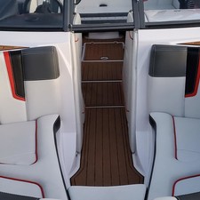 Super Air Nautique G21