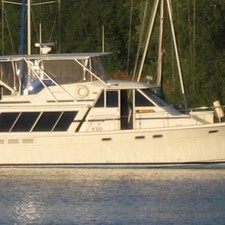 Bayliner 4588 Pilothouse