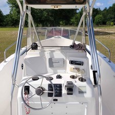 Cobia 217 center console