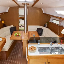 Sun Odyssey 36i