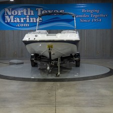 Hurricane 188 sport sundeck