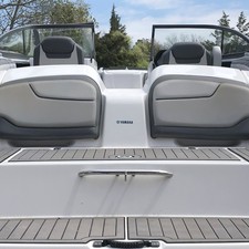 Yamaha 212 Limited S