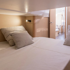 Beneteau Oceanis 38.1