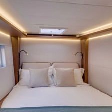 Lagoon 50 (Gen+A/C+WM)