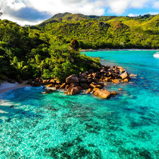 Helia 44 - 4 + 2 cab.