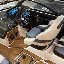 Malibu Wakesetter 22 MXZ