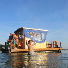 Marina EldenburgBade- &amp; Angelfloss